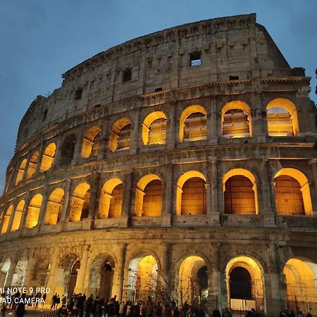 Luminoso Appartamento In Centro Storico Rom Exterior foto